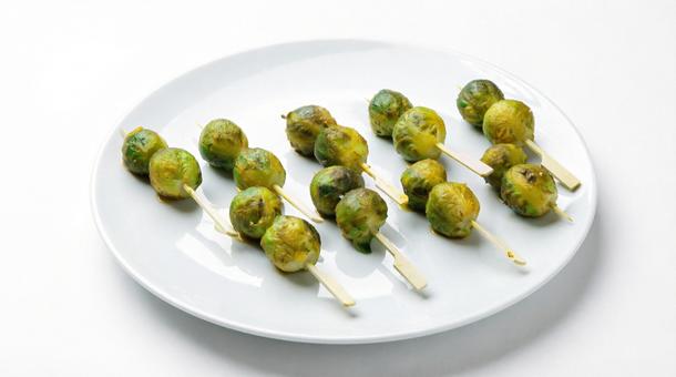 Шашлычок из брюссельской капусты