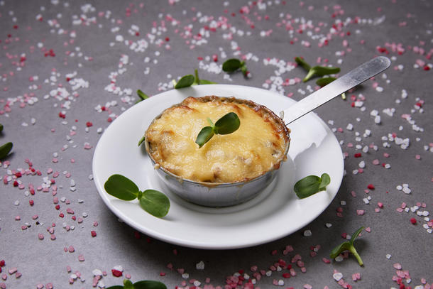 Жульен с курицей и грибами Жульен с курицей и грибами